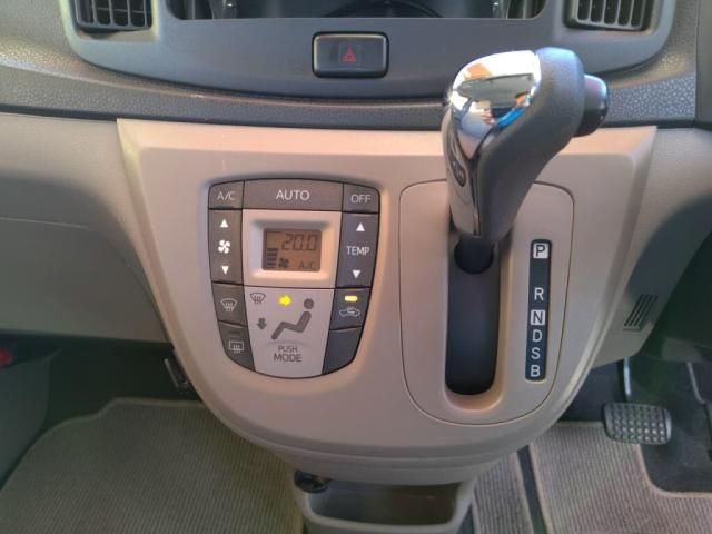 DAIHATSU MIRA E:S 2011 Image 31