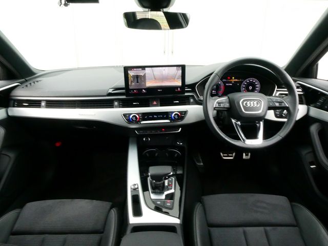 AUDI A4 AVANT 2022 Image 31