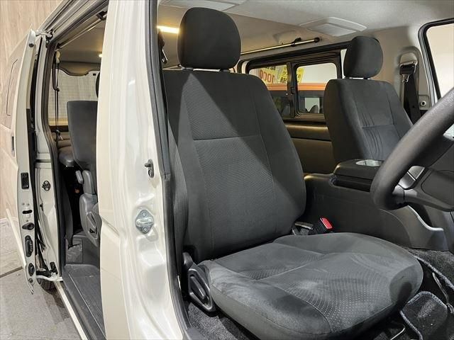 TOYOTA REGIUSACE VAN 4WD 2017 Image 31