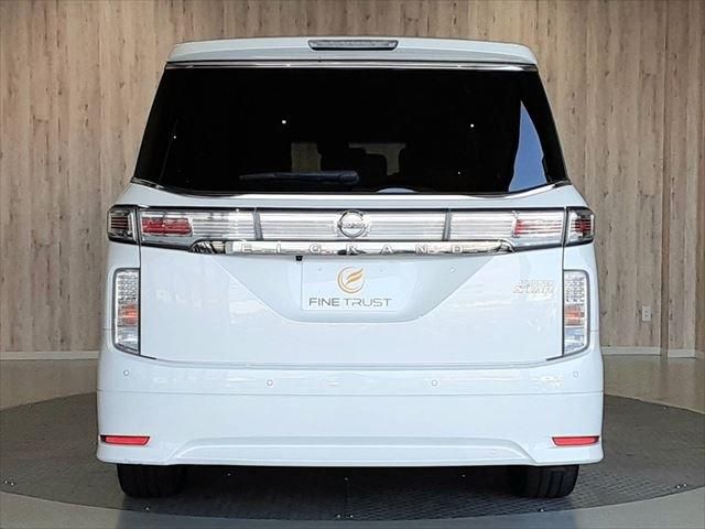 NISSAN ELGRAND 2021 Image 31