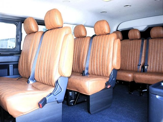 TOYOTA HIACE WAGON 2017 Image 31