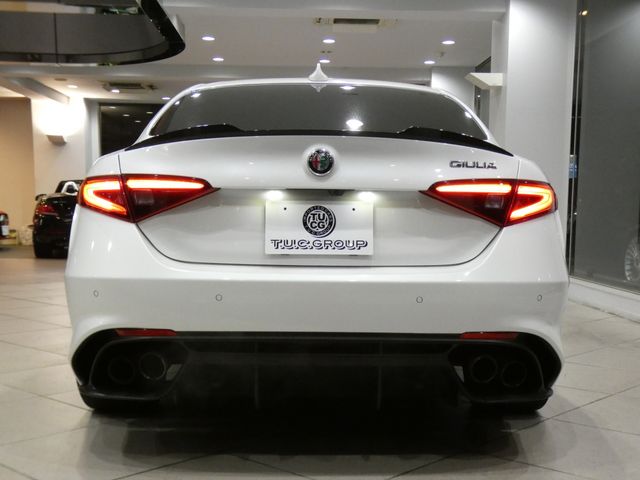 ALFAROMEO GIULIA 2019 Image 31