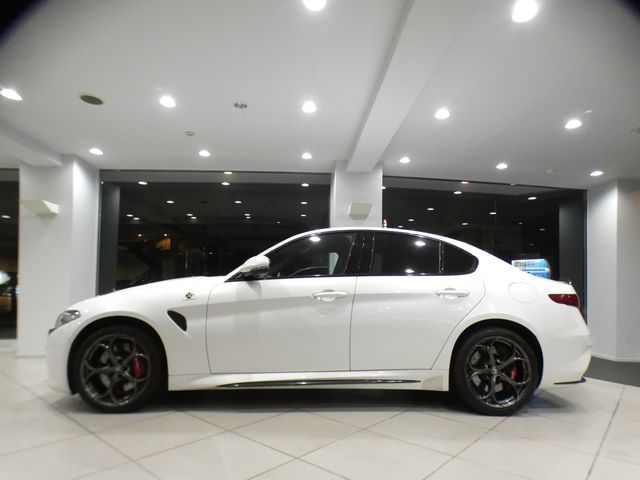 ALFAROMEO GIULIA 2019 Image 31