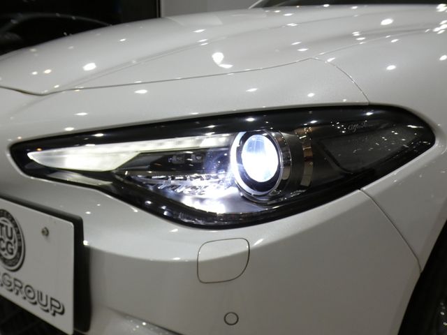 ALFAROMEO GIULIA 2019 Image 31