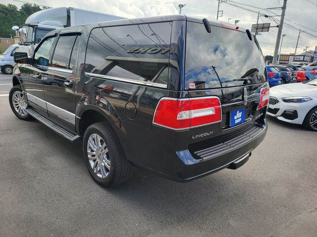 LINCOLN NAVIGATER 2W 2009 Image 31