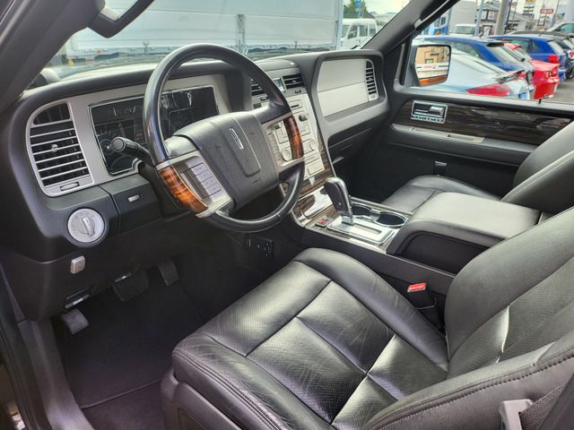 LINCOLN NAVIGATER 2W 2009 Image 31