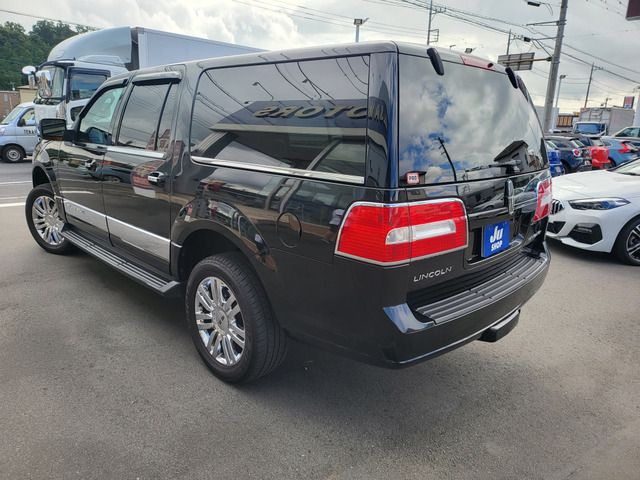 LINCOLN NAVIGATER 2W 2009 Image 31