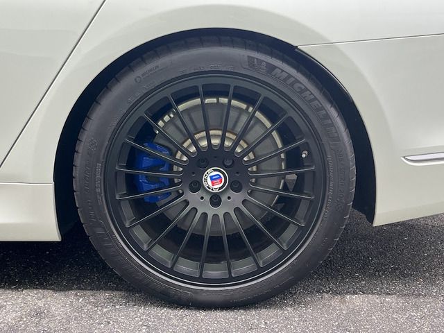 ALPINA B7 2018 Image 31