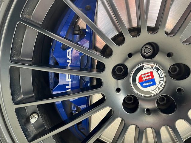 ALPINA B7 2018 Image 31