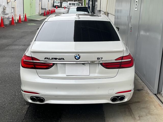 ALPINA B7 2018 Image 31