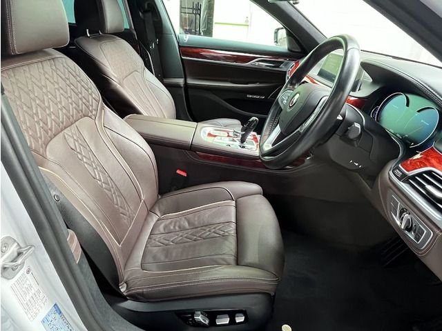 ALPINA B7 2018 Image 31