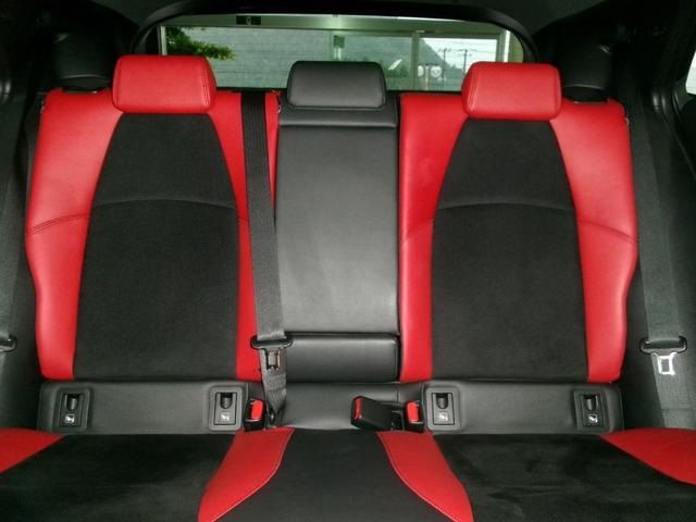 TOYOTA COROLLA SPORT 4WD 2018 Image 31