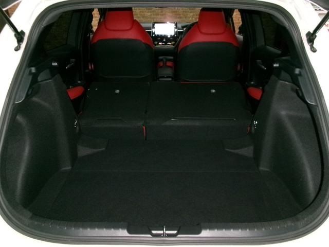 TOYOTA COROLLA SPORT 4WD 2018 Image 31