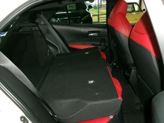 TOYOTA COROLLA SPORT 4WD 2018 Image 31