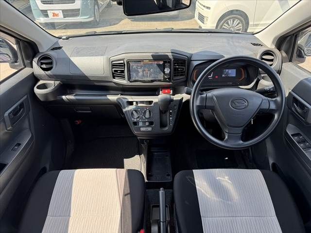 DAIHATSU MIRA E:S 2017 Image 31
