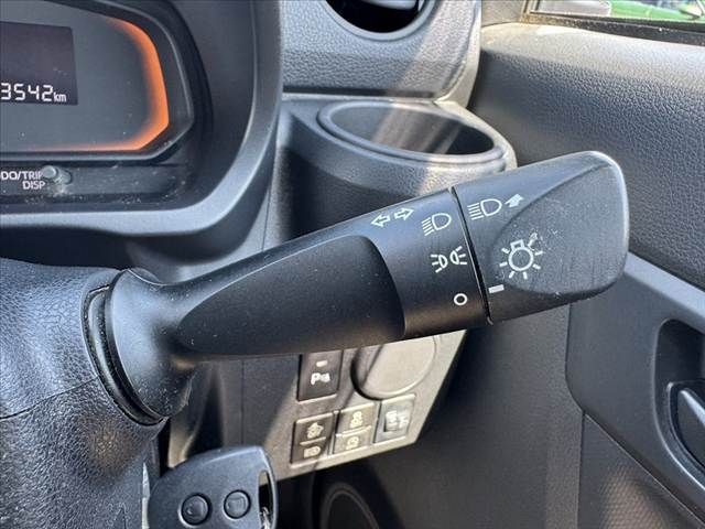 DAIHATSU MIRA E:S 2017 Image 31