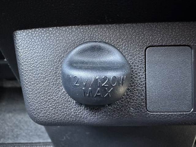 DAIHATSU MIRA E:S 2017 Image 31