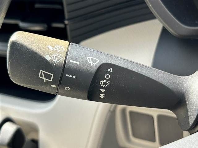 DAIHATSU MOVE 2015 Image 31