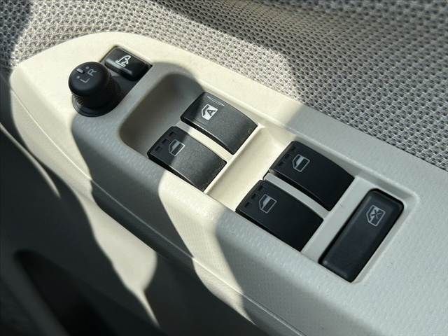 DAIHATSU MOVE 2015 Image 31