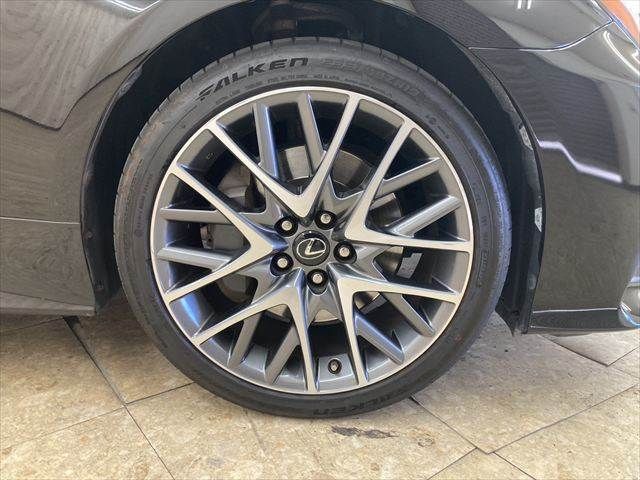 TOYOTA LEXUS RC300H 2015 Image 31