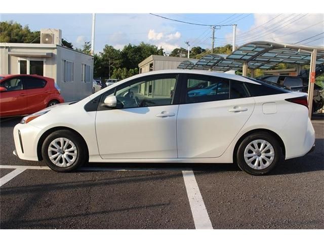 TOYOTA PRIUS 2021 Image 31