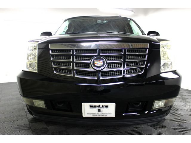 CADILLAC ESCALADE 2012 Image 31