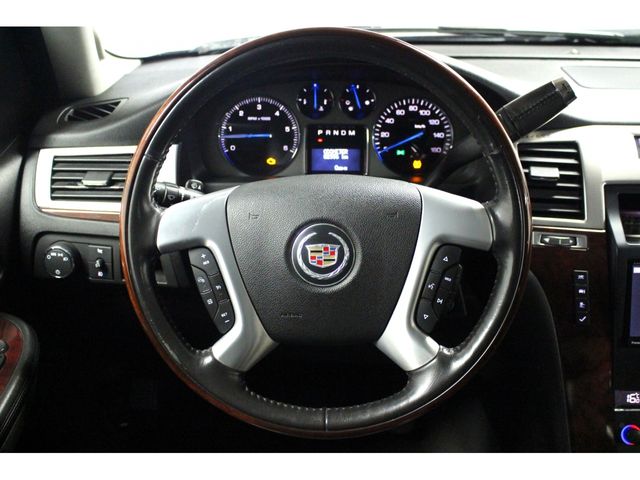 CADILLAC ESCALADE 2012 Image 31