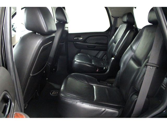 CADILLAC ESCALADE 2012 Image 31