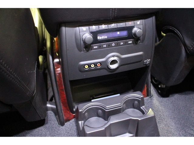 CADILLAC ESCALADE 2012 Image 31