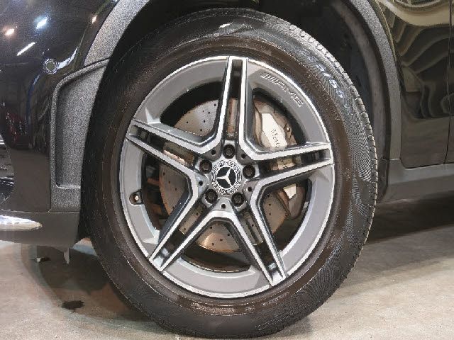 MERCEDES BENZ GLC CL 2019 Image 31