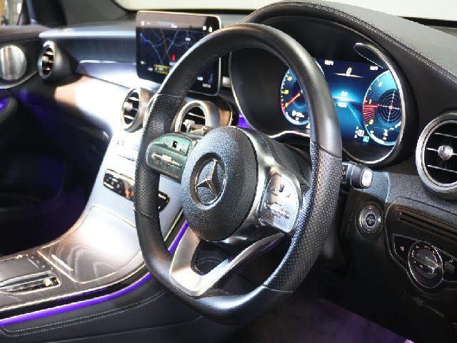 MERCEDES BENZ GLC CL 2019 Image 31
