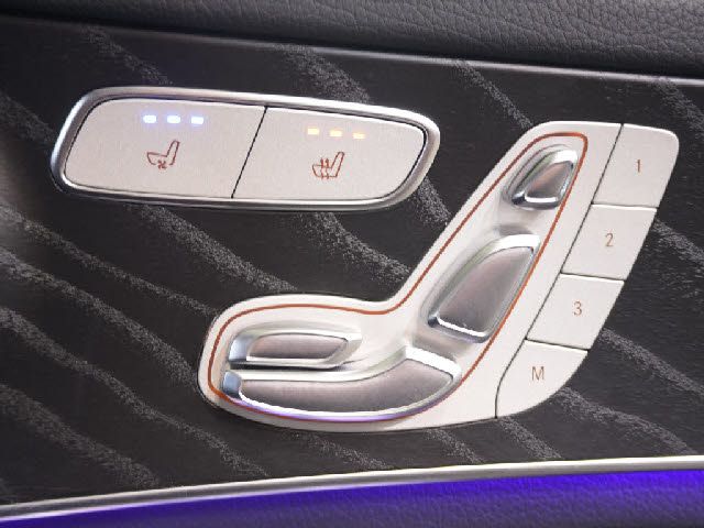 MERCEDES BENZ GLC CL 2019 Image 31