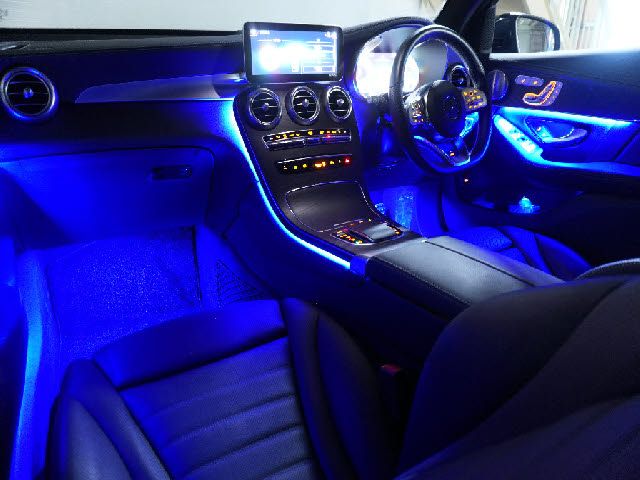 MERCEDES BENZ GLC CL 2019 Image 31