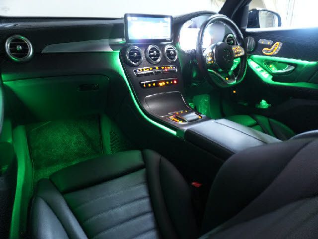 MERCEDES BENZ GLC CL 2019 Image 31