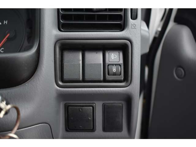 MAZDA BONGO TRUCK 4WD 2020 Image 31