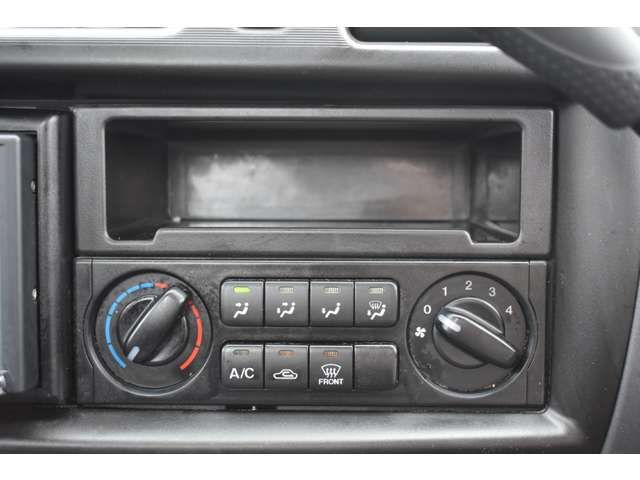 MAZDA BONGO TRUCK 4WD 2020 Image 31