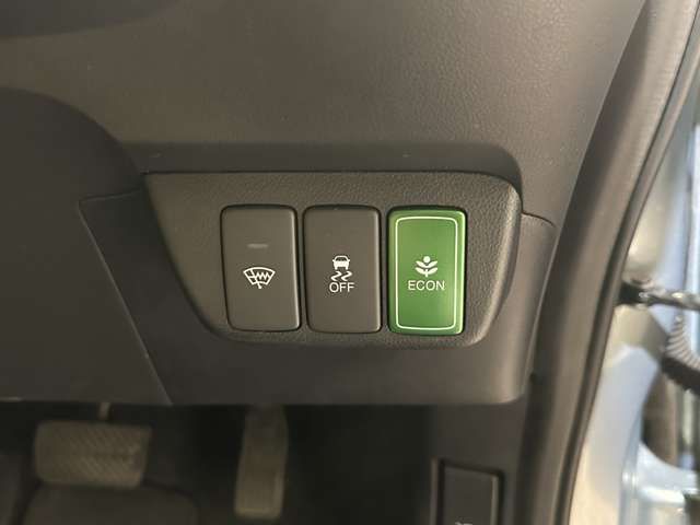 HONDA FIT SHUTTLE HYBRID 2013 Image 31