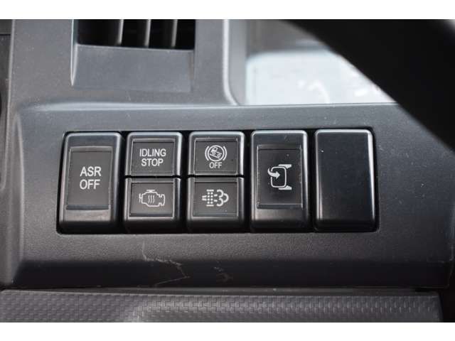 ISUZU ELF 2013 Image 31