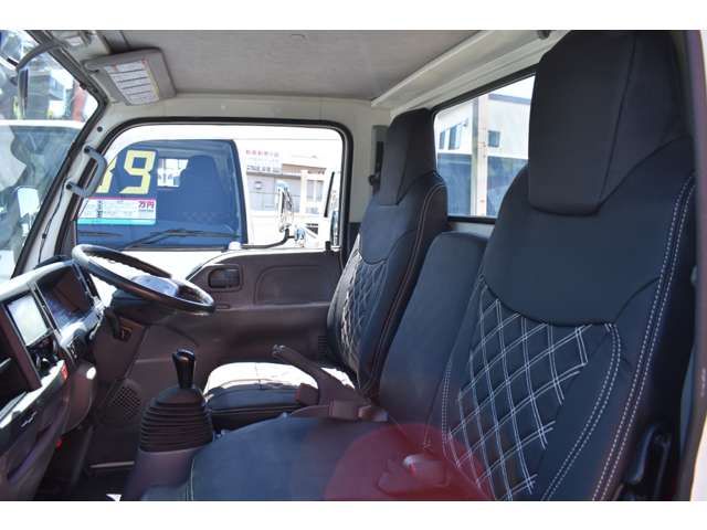 ISUZU ELF 2012 Image 31