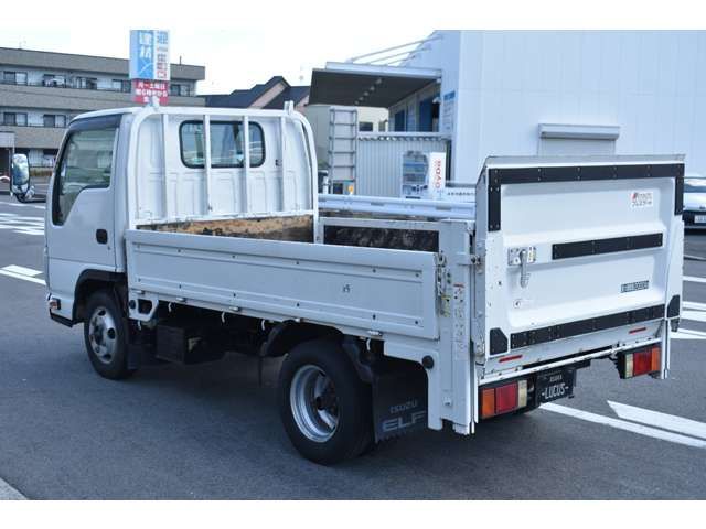 ISUZU ELF 2012 Image 31