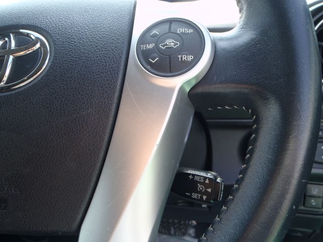 TOYOTA AQUA 2016 Image 31