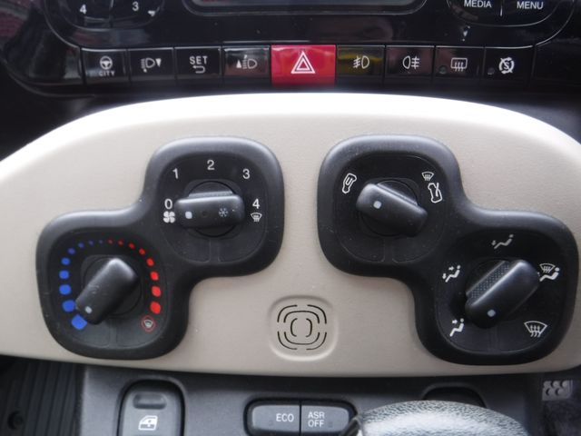 FIAT PANDA 2013 Image 31