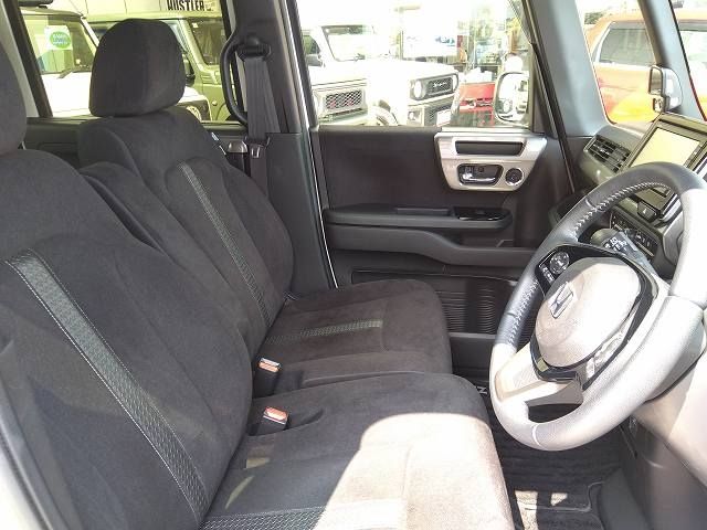 HONDA N BOX CUSTOM 2023 Image 31