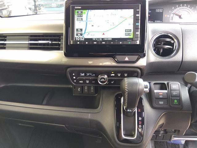 HONDA N BOX CUSTOM 2023 Image 31