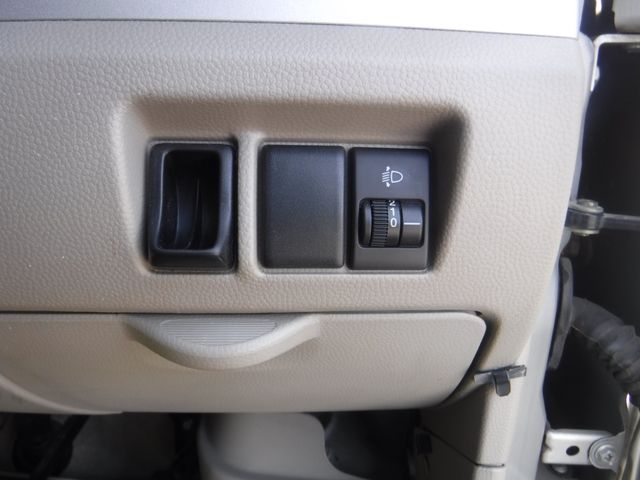 SUZUKI EVERY WAGON 2006 Image 31