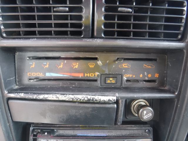 SUZUKI JIMNY VAN 4WD 1995 Image 31