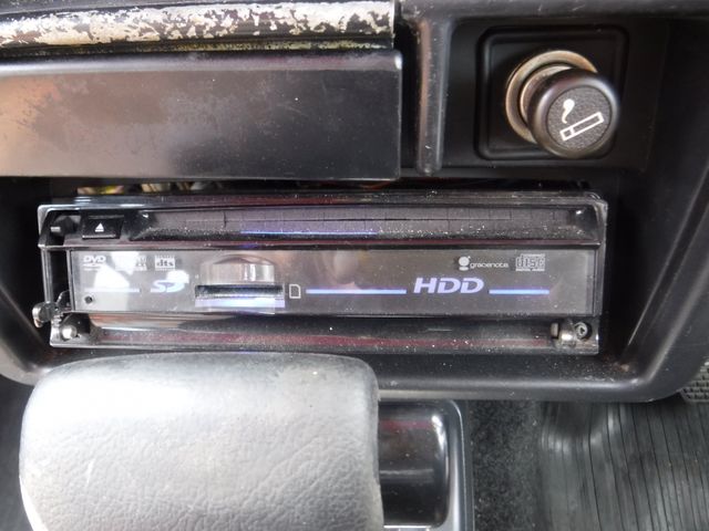 SUZUKI JIMNY VAN 4WD 1995 Image 31