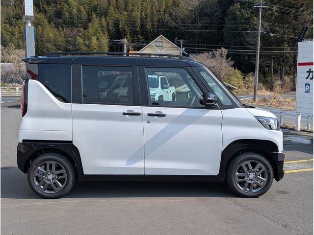 MITSUBISHI DELICA MINI 2025 Image 31