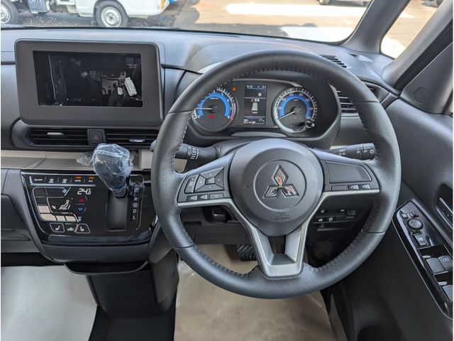 MITSUBISHI DELICA MINI 2025 Image 31