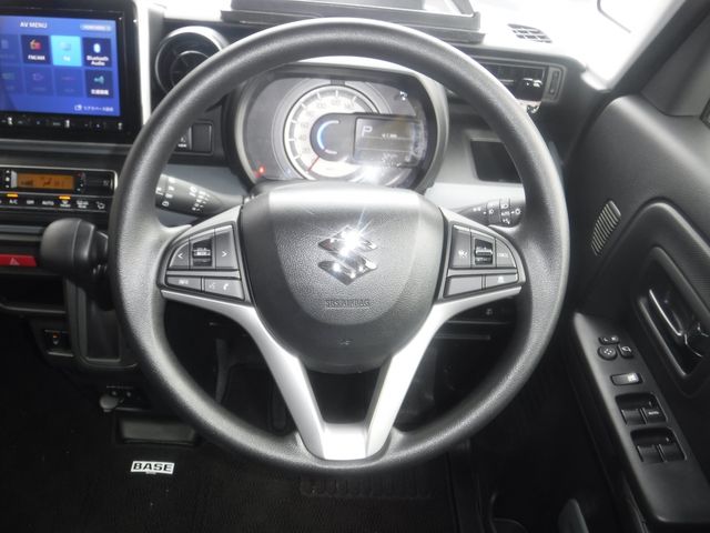 SUZUKI SPACIA BASE 4WD 2022 Image 31